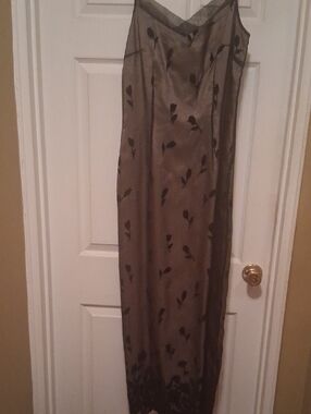 Ever Beauty Elegant Black Mesh Overlay Dress Size 8